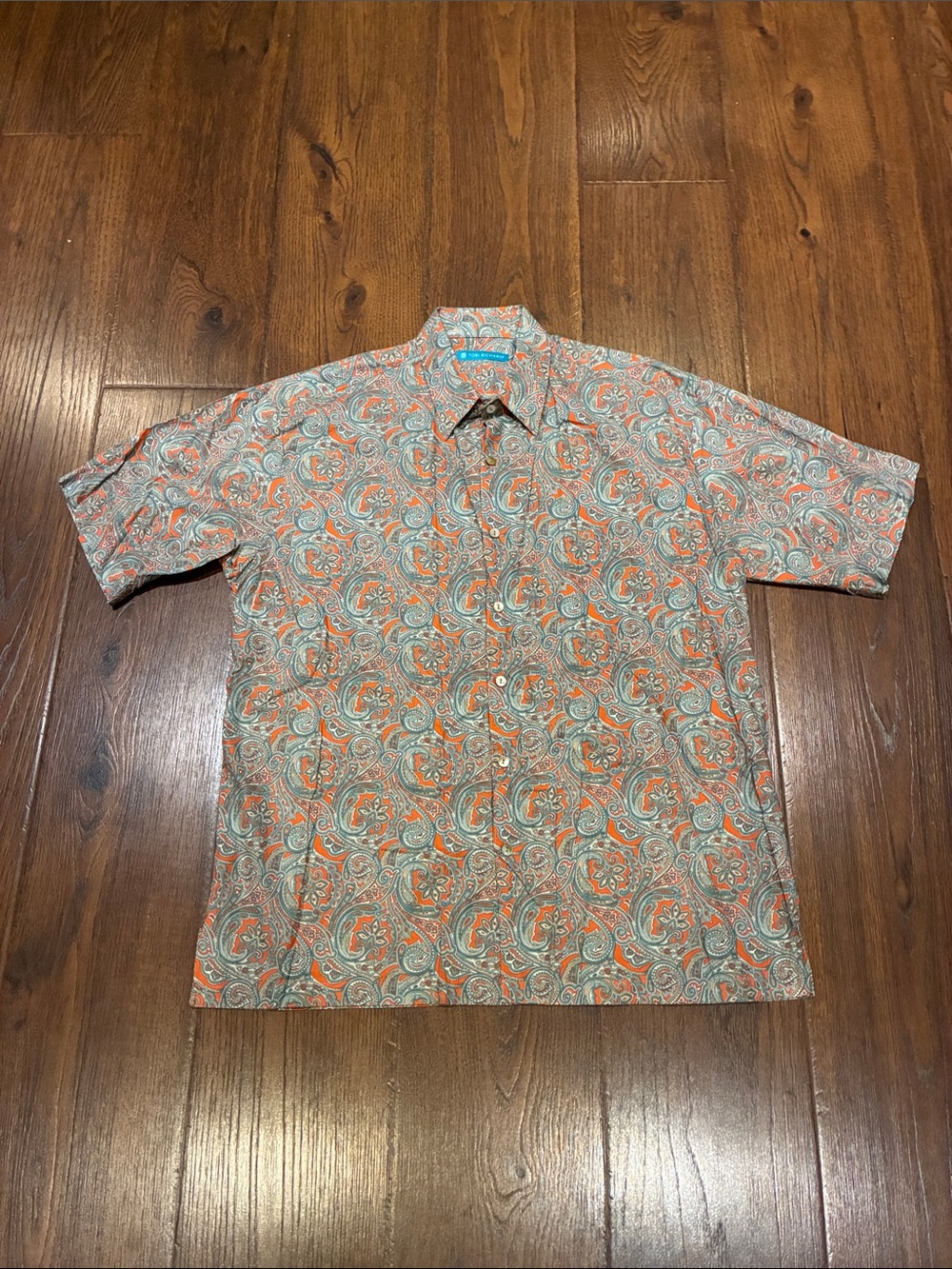 Tori Richard Orange and Teal Paisley Short-Sleeve Button-Up Shirt
